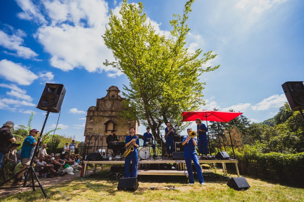 Instagram post from augresdujazz. This post is in position 16.