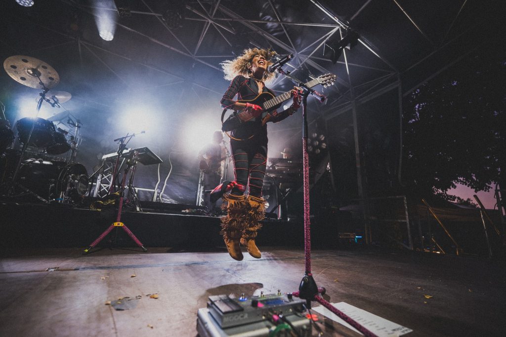 Instagram post from augresdujazz. This post is in position 9.